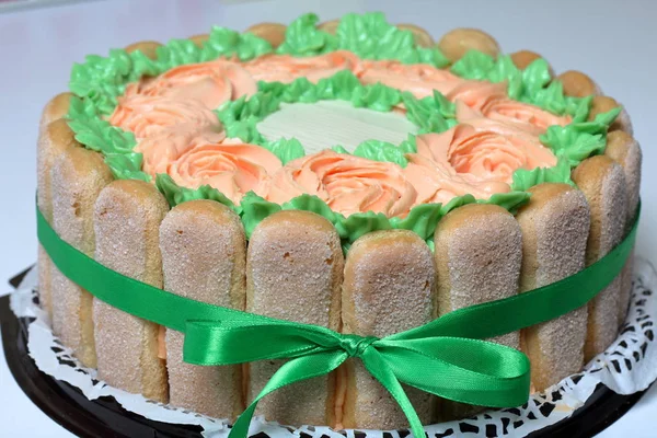 Biscuit Taart Met Roomkaas Versierd Met Savoiardi Koekjes Aan Zijkant — Stockfoto