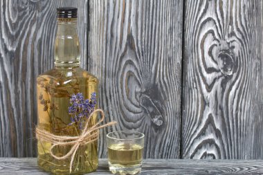 Ahşap, malzeme, yapı, arkaplan, kahverengi, eski, yüzey, tahta, doku, ahşap doku, tasarım, rustik, desen, çam, antika, ahşap, ahşap, iştah açıcı, lavanta, menekşe, soğuk içecek, güçlü, ferahlatıcı, lavanta, votka, bar, içki, gevşetici, cam