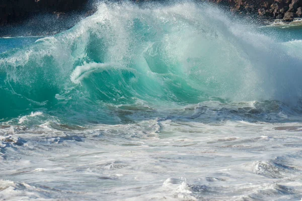 Maui Hawaii Heftige Welle Aus Dem Pazifik Rammt Küste Auf — Stockfoto