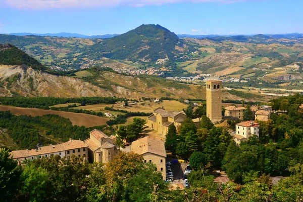 サンレオ リミニ エミリア ロマーニャ州 イタリア レオ要塞からの眺め — ストック写真