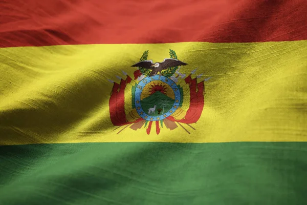 Nahaufnahme Der Gerafften Bolivianischen Flagge Die Wind Weht — Stockfoto