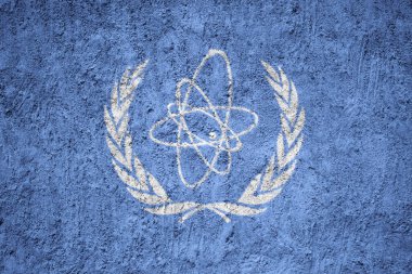 Grunge beton duvar IAEA bayrağı