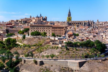 Ortaçağ İspanyol şehri Toledo 'nun panoraması