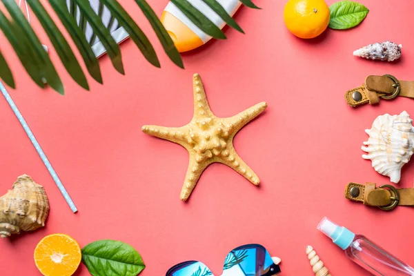 Accesorios Para Vacaciones Playa Alrededor Una Estrella Mar Sobre Fondo — Foto de Stock