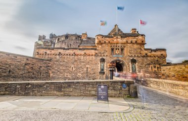 Edinburgh Şatosu Ön Görünümü
