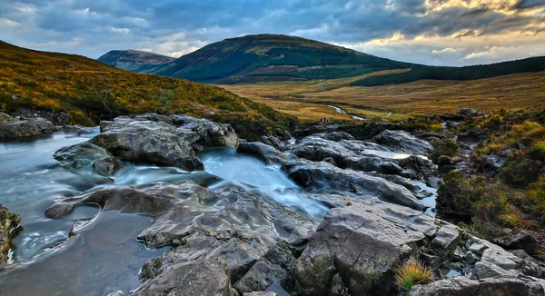 Wasser Fließt Den Feenpools Auf Der Isle Skye — Stockfoto