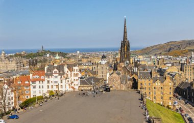 Edinburgh İskoçya 'daki Kordon ve Merkez' e bakın.