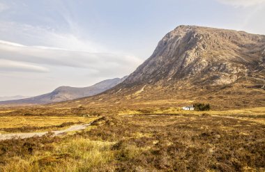 İskoçya 'daki Glen Coe Vadisi' nin etkisi