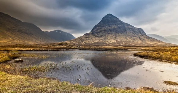 Long Exposure Lochan Fola Glencoe Highlands Scotland — Stock Photo, Image