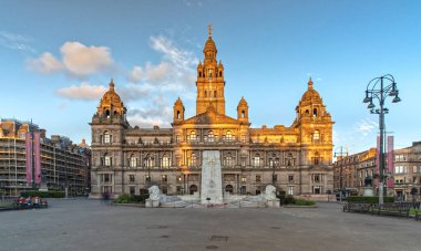 Glasgow Şehir Meclisi ve George Meydanı Glasgow, İskoçya