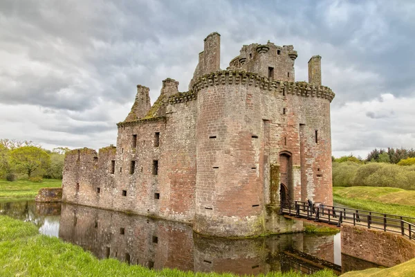 Dumfries 'deki Caerlaverock Şatosu ve İskoçya' daki Galloway Konseyi Bölgesi