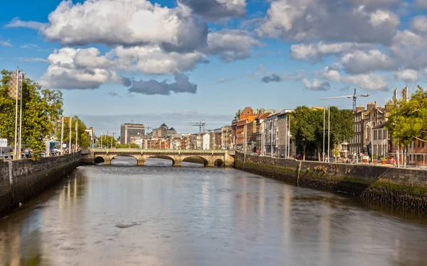 Grattan Bridge River Liffey Dublin Irlanda — Fotografia de Stock