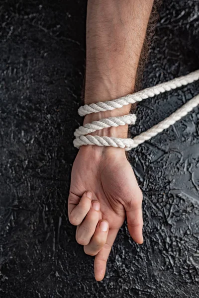 el ve ip üzerinden insan bağlantısı sembolizm