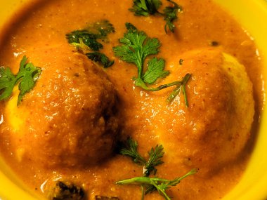 Yumurta yağlı, masala yumurtalı, tereyağlı sos..