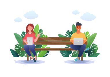 Parktaki bankta oturan genç adam ve kadın dizüstü bilgisayar ve akıllı cihaz üzerinde çalışıyorlar. Akıllı çalışma ve konsept vektör çizimi öğrenme