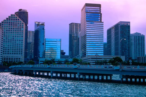 Vista Dos Edifícios Brickell Lado Ponte Brickell Key Drive Com — Fotografia de Stock