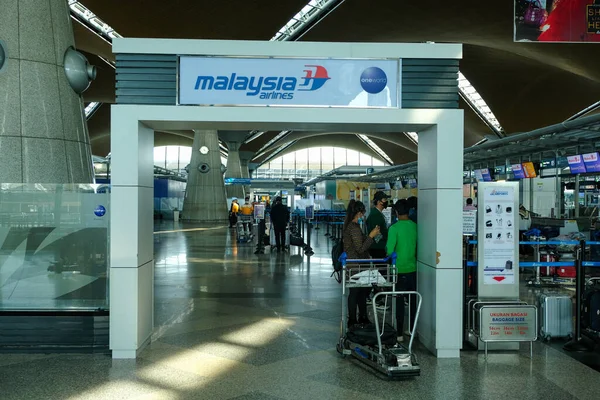 Kuala Lumpur Malasia Circa Julio 2020 Una Imagen Selectiva Puerta — Foto de Stock