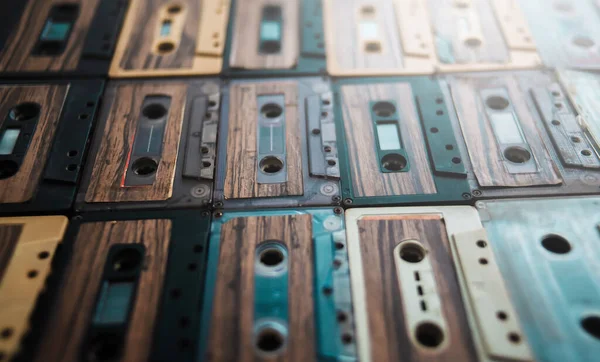 Yakın plan analog müzik kaset koleksiyonu