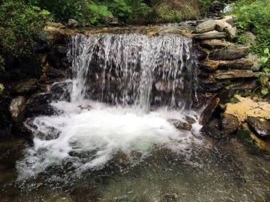 Saf doğal su şelaleleri!