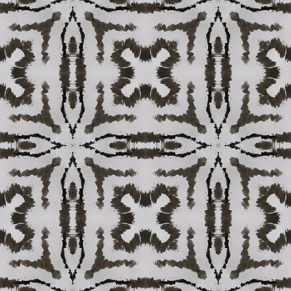 Geometrisk målning. Sömlös bindfärgsillustration. Ikat afrikansk design. Abstrakt Batik motiv. Svart, vit, grå, silversömlös textur. Etnisk geometrisk handmålning. — Stockfoto