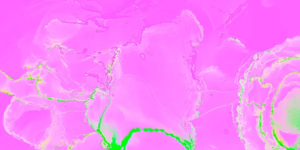 알코올 함유량 감소. 핑크 녹색 창의력 디자인. 핑크 녹색 알코올 잉크 그림. 클로즈업 페인트. 투명 한 스윙 선수. 알코올 잉크 월 페이퍼. 럭셔리 아트. 셰이프. — 스톡 사진