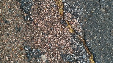 Çatlak yol dokusu. Yatay Özet 