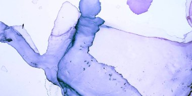 Banner 'ı kapatın. Çağdaş etki. Boyalı Kompozisyon. Pembe, Mavi Kapalı Sancak. Renkli girdap. Alkol Mürekkebi. Pembe, Mavi Şeffaf Doku.