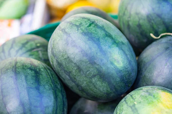 Pile Pastèque Vendre Sur Marché Gros Plan Concept Fruits Pour — Photo