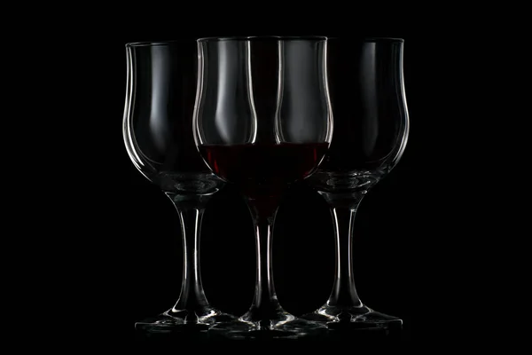 Tři Sklenice Víno Černém Pozadí — Stock fotografie