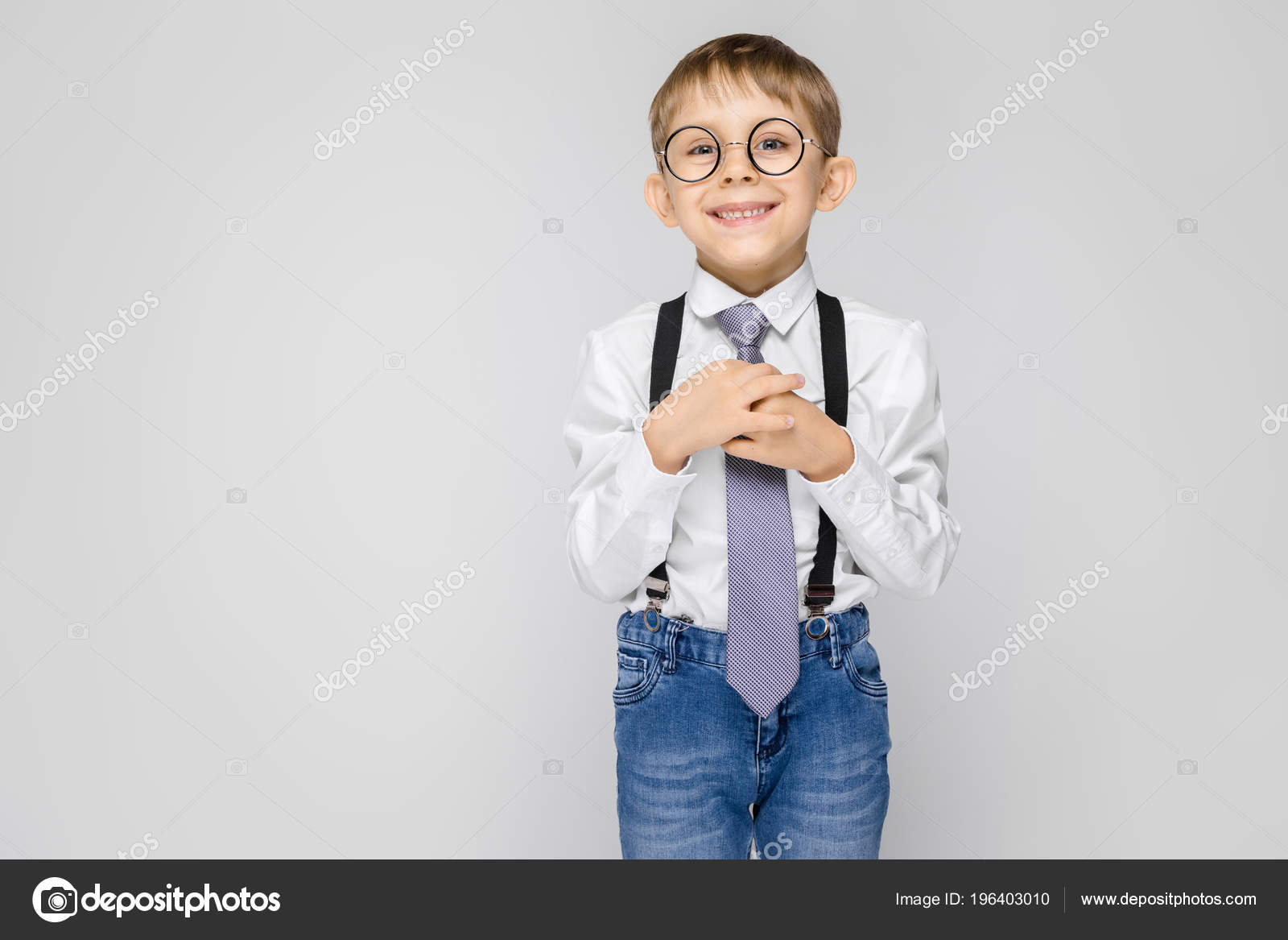 white shirt light jeans