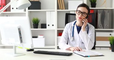 Evet ve belgelerde arıyorsunuz doktor