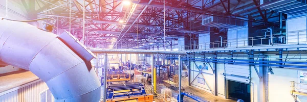 Equipamento da indústria de produção de fibra de vidro no fundo de fabricação — Fotografia de Stock