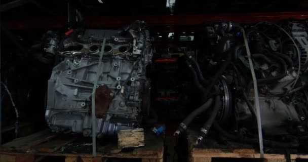 所有用于汽车维修的东西 发动机的特写镜头 — 图库视频影像