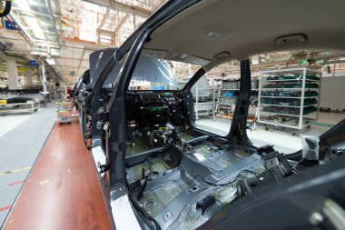 Ayrıntılar için araba vücut ekleyin. Robot araba Meclisi olmasını sağlamaktadır. Modern araç montaj fabrikası'nda