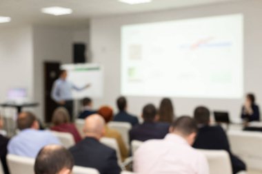Dinleyiciler konferans odasında. Bulanık resim bulanık. - Evet. iş ve girişimcilik kavramı.