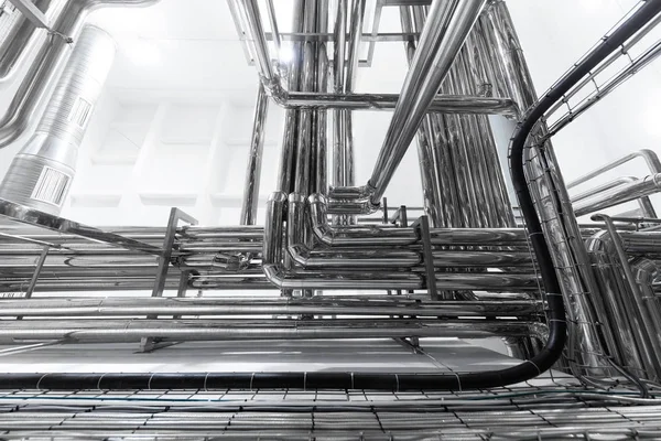 Gasdotti e cavi in acciaio all'interno della fabbrica come concetto di fondo dell'industria nucleare — Foto Stock