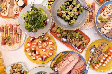 Parlak atıştırmalıklar ile Festival tablo