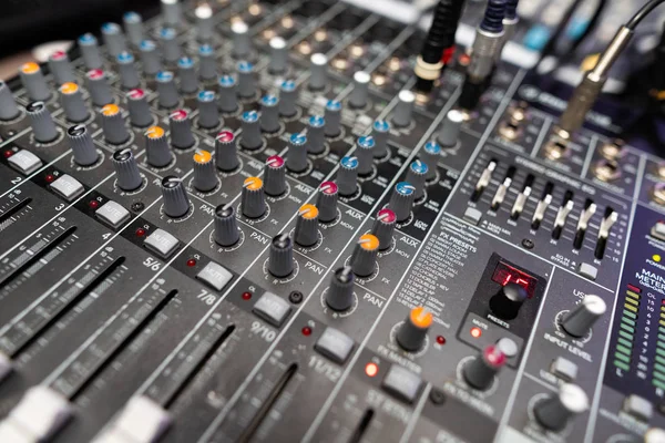 Close-up equipment at the disco in the club — Stock Photo, Image