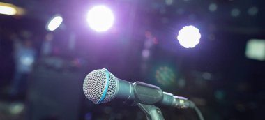 Mikrofon portre: disco club