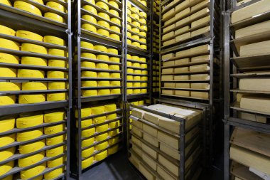 Peynir ambar. Peynir raf açı