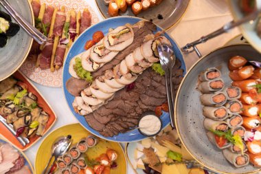 Parlak atıştırmalıklar ile Festival tablo