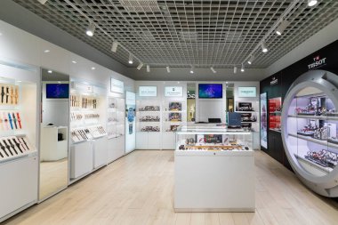 Minsk, Belarus-26 Mart 2018: Minsk 'te Swiss Watch Dergisi