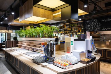 Minsk, Beyaz Rusya - 29 Mayıs 2019: kasa ve vitrinlerin yakın çekimi