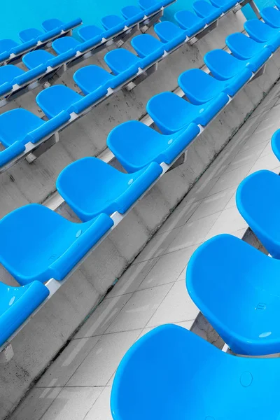 Vertical photo ofempty spectator seats, sold out — Stock Photo, Image