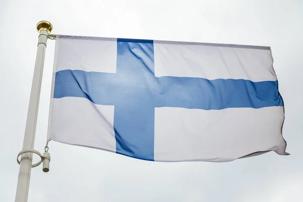 Bandiera bianca della Finlandia con grande croce blu — Foto Stock