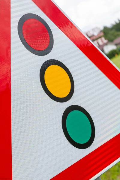 Ampel auf der Autobahn stadteinwärts — Stockfoto