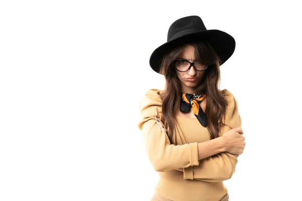 Belle Femme Posant Studio Contre Blanc Dans Chapeau Les Lunettes — Photo