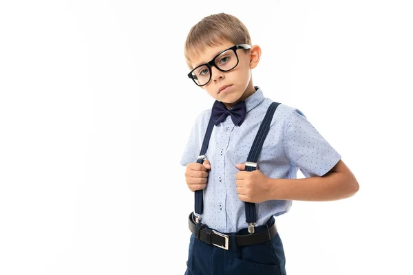 Hombre Guapo Moda Contra Blanco — Foto de Stock