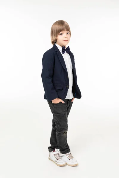 Lindo Niño Elegante Posando Estudio —  Fotos de Stock