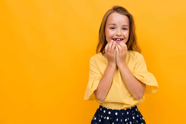 かわいいですファッショナブルな女の子ポルノの — ストック写真